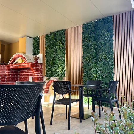 House Pollo Hotel Ksamil Bagian luar foto